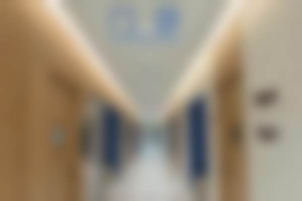 肖静医生的临床技术与诊疗特色是什么?