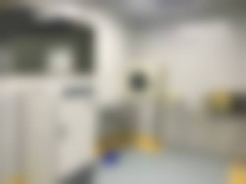 严友才医生资历背景与技术风格解析